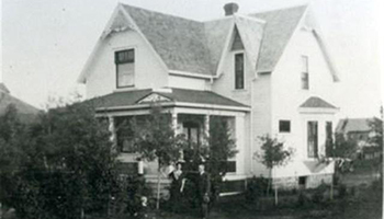 Photo of Clarke House c 1910